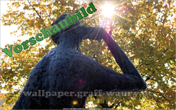 Vorschau zum kostenlosen, lizensierten Wallpaper-Bild: Herbst in Papenburg,  Skulptur am Hauptkanal