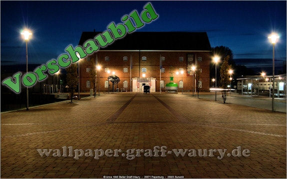 Vorschau zum kostenlosen, lizensierten Wallpaper-Bild: Der Vorplatz vom Papenburger Zeitspeicher